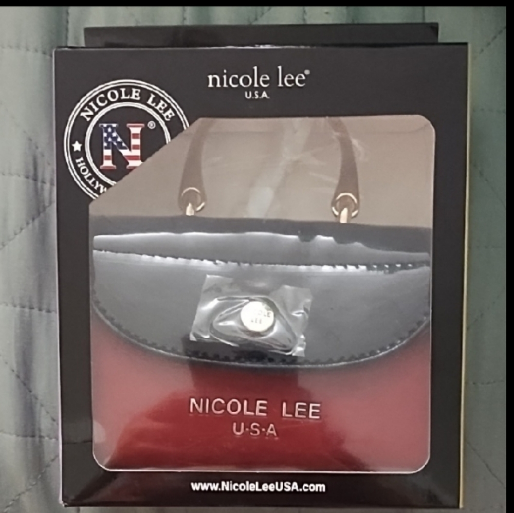 Nicole Lee, Mini Black and Red Hand Purse👜